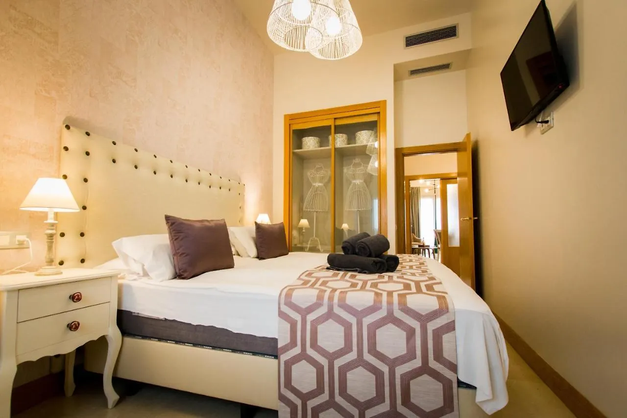 Holidays2Malaga Junto Catedral Appartement